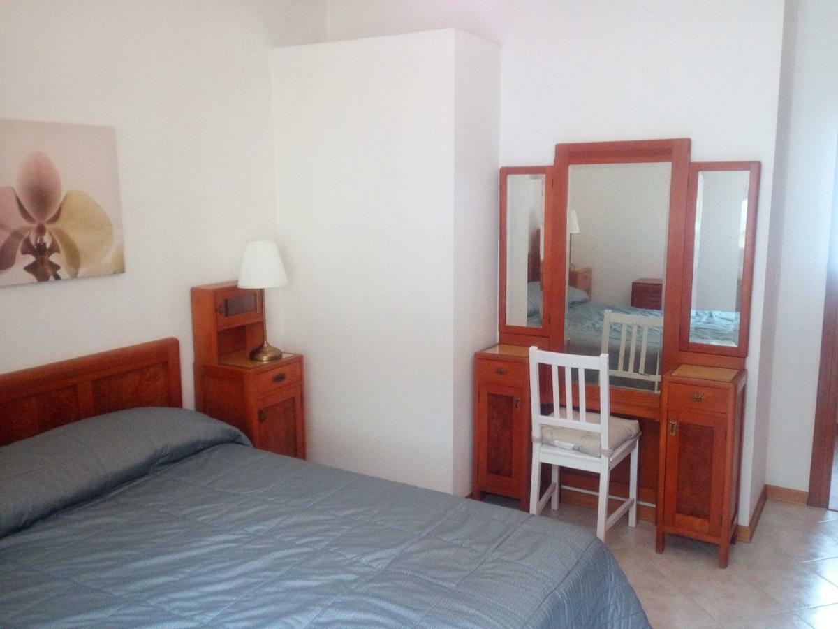 Appartamento Perco Riva Slataper 格拉多 外观 照片