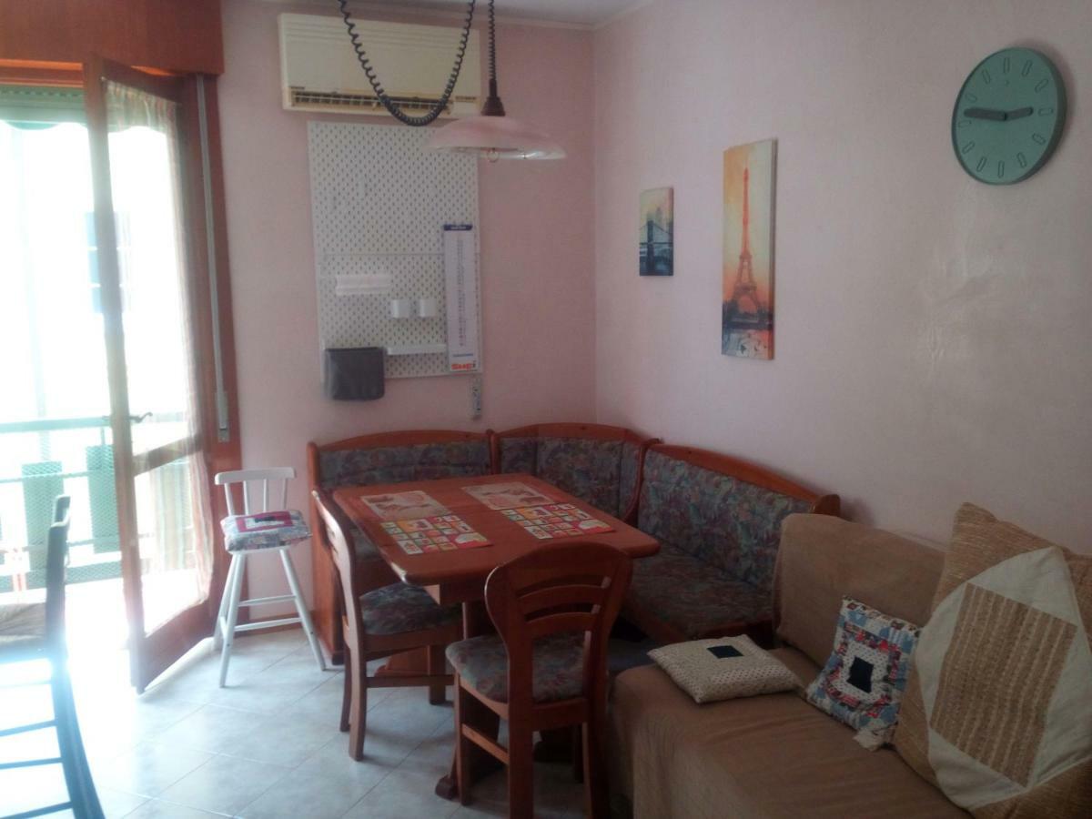 Appartamento Perco Riva Slataper 格拉多 外观 照片